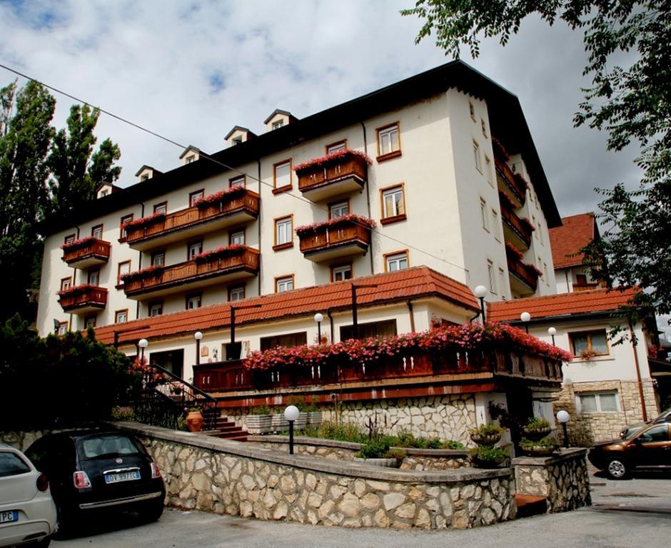 Grande Albergo Рокказаро Экстерьер фото