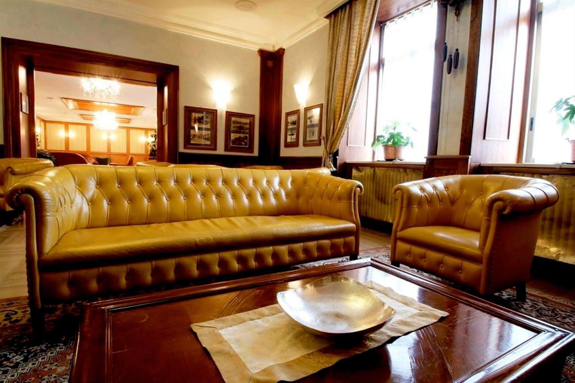 Grande Albergo Рокказаро Экстерьер фото
